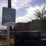 Photo of a Sign saying that the Elliot Hospital Camp;us is a No Smoking Campus.
